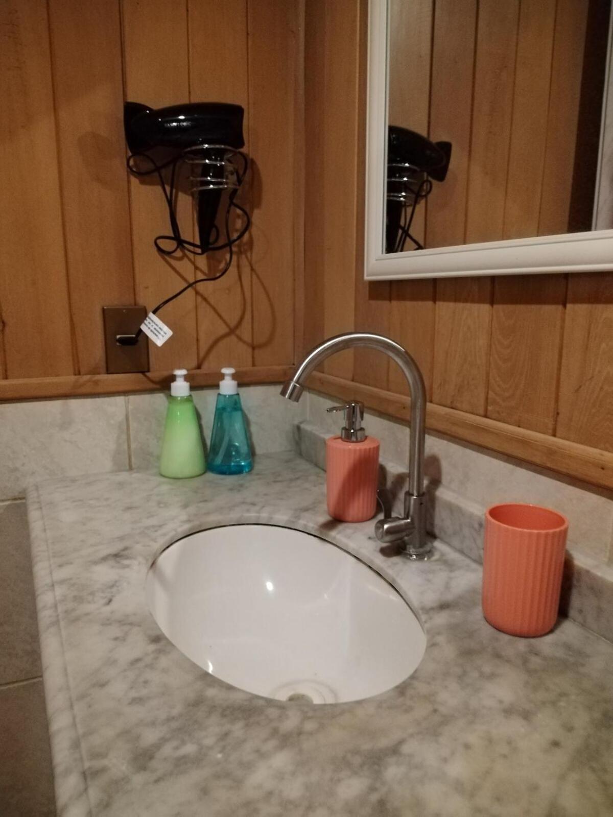 Habitacion Arrayan 卡斯特鲁 外观 照片